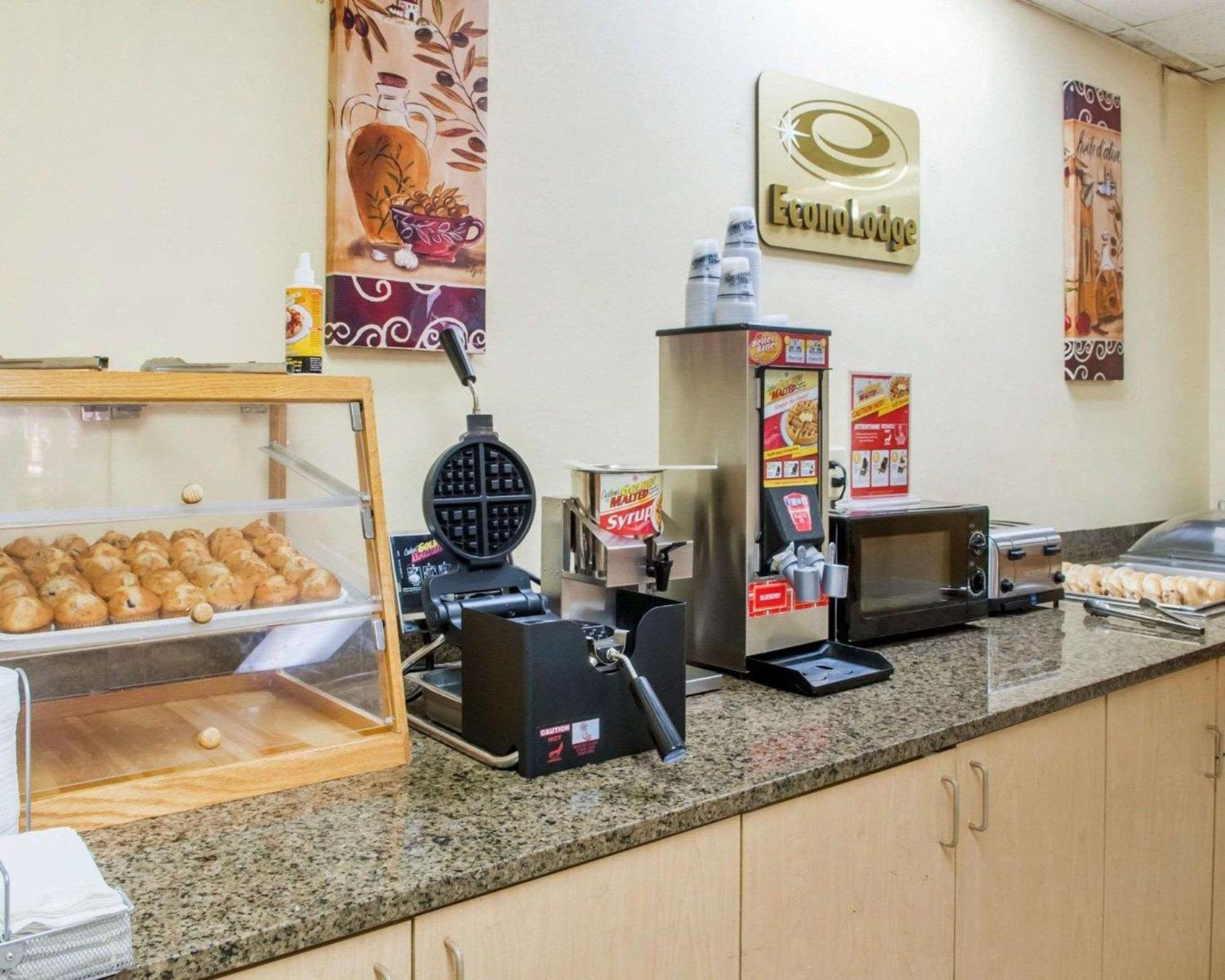 Econo Lodge Carlsbad Eksteriør billede