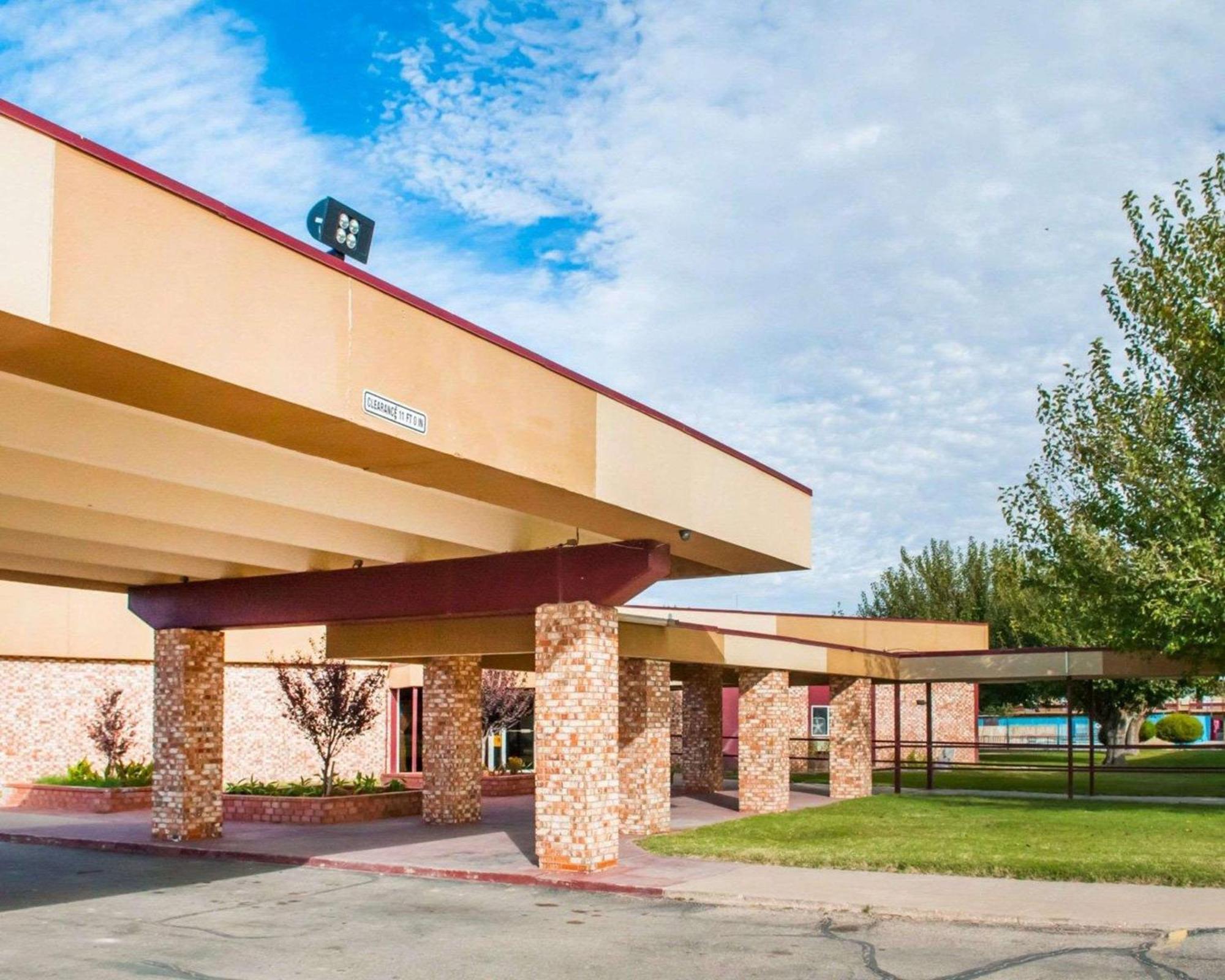 Econo Lodge Carlsbad Eksteriør billede