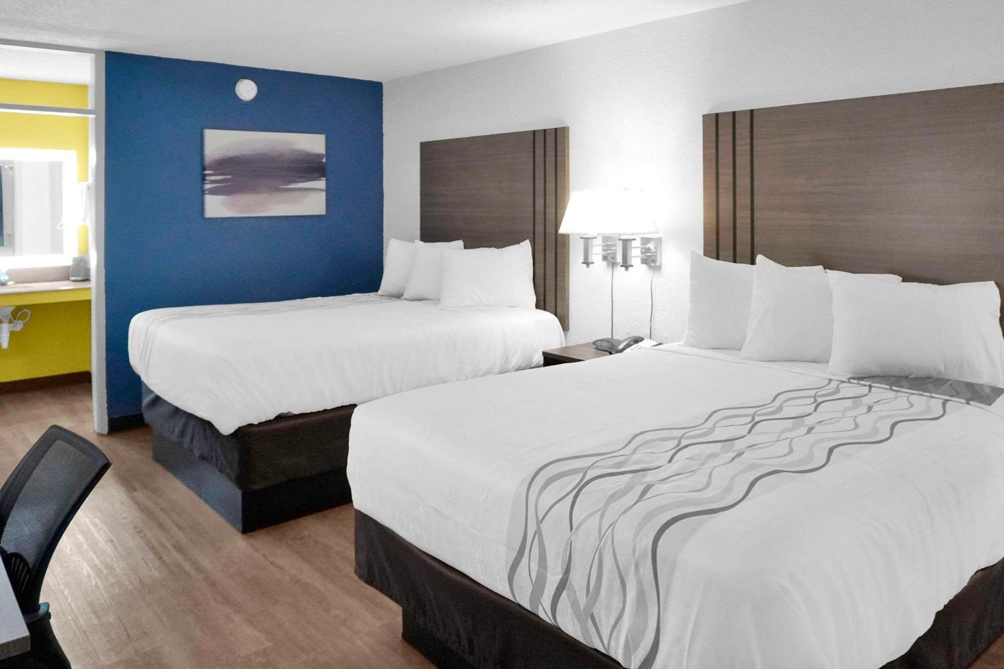 Econo Lodge Carlsbad Eksteriør billede