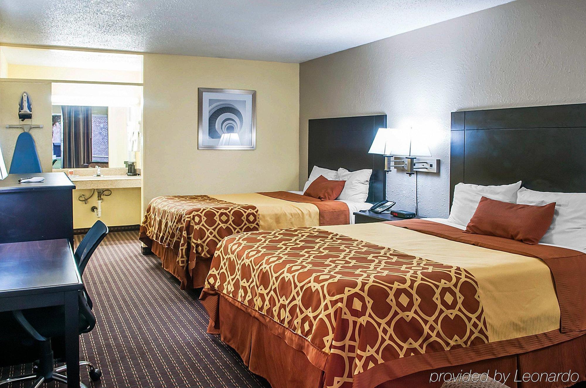 Econo Lodge Carlsbad Eksteriør billede