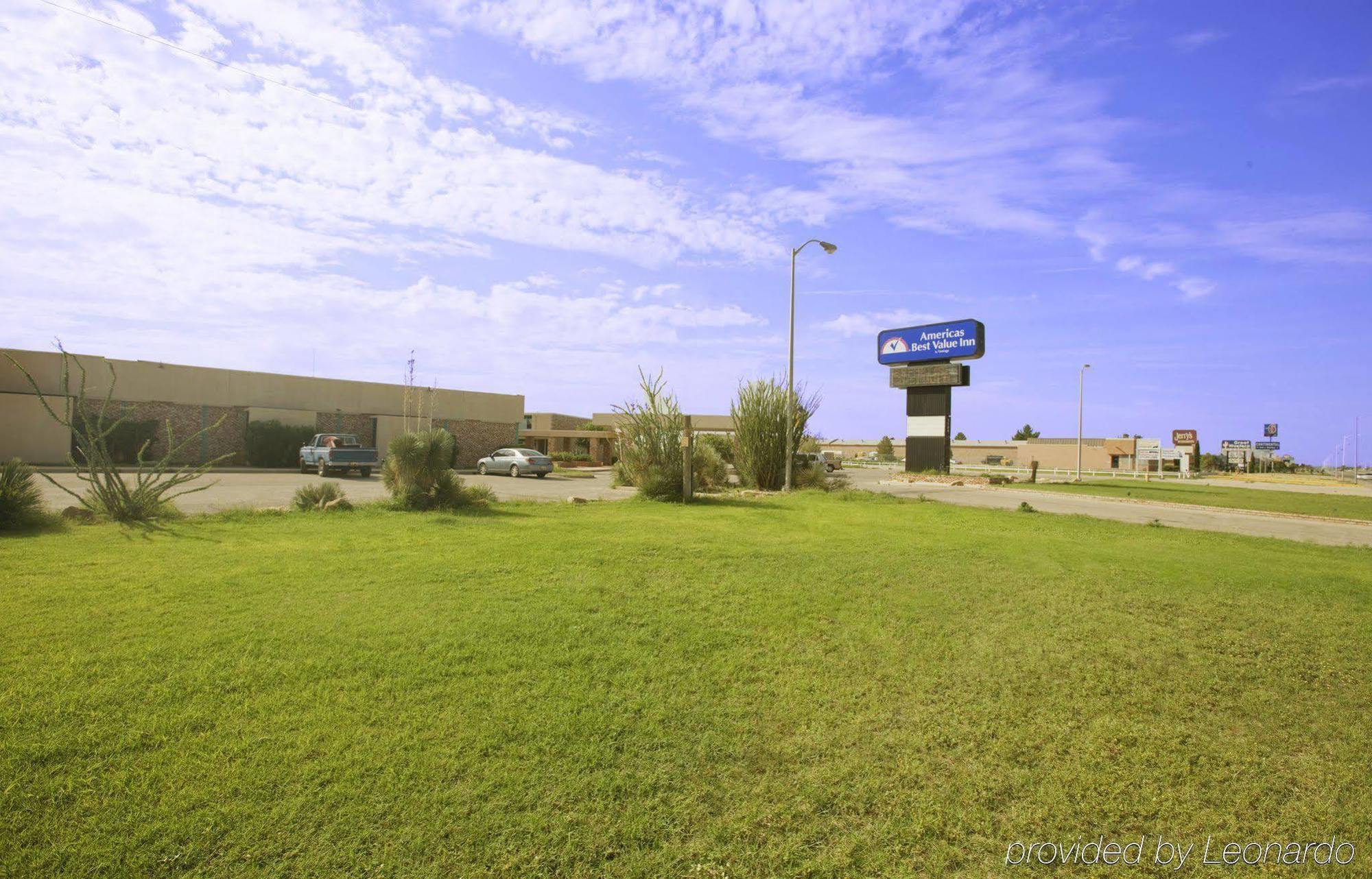Econo Lodge Carlsbad Eksteriør billede